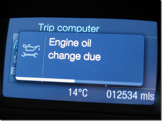 Ford Focus oil change message