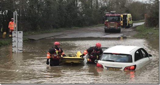 Mercedes stuck in Watery Gate ford in Thurlaston